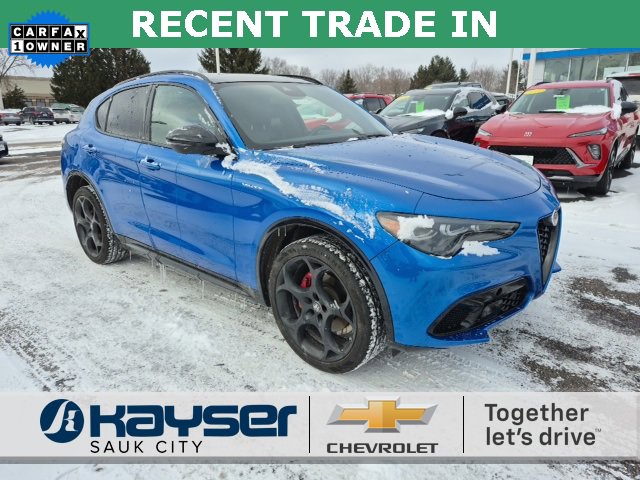 Used 2024 Alfa Romeo Stelvio Veloce image 1