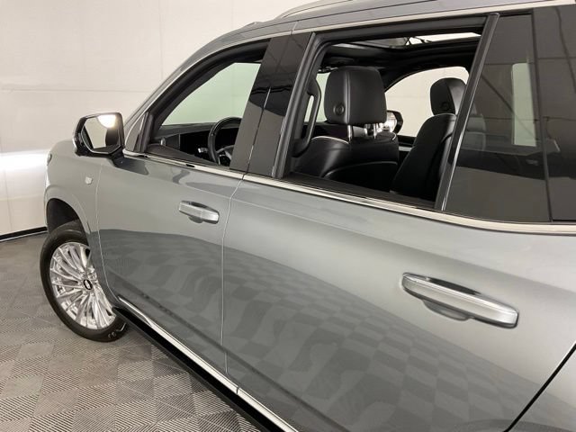 Used 2025 Cadillac Escalade Premium Luxury w/ Touring Package AWD/4WD image 34