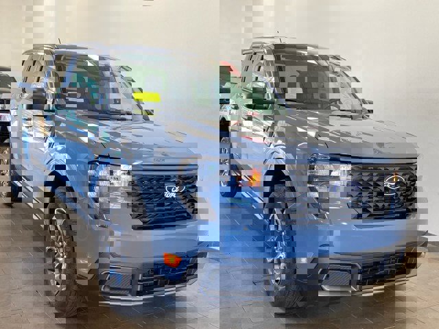 New 2025 Ford Maverick XLT image 9