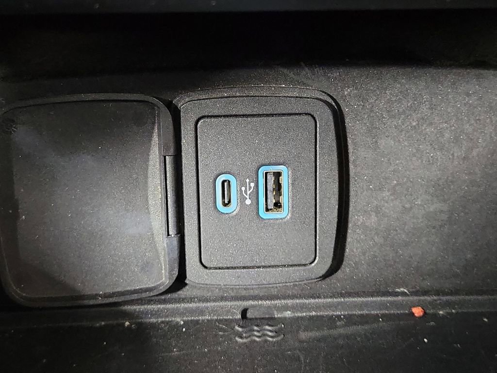 Used 2023 Ford Bronco Black Diamond image 21