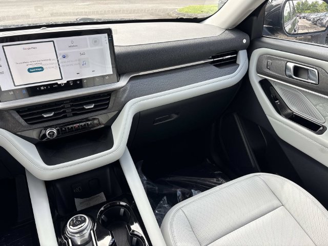 New 2026 Ford Explorer Platinum w/ LUX Leather Package AWD/4WD image 15