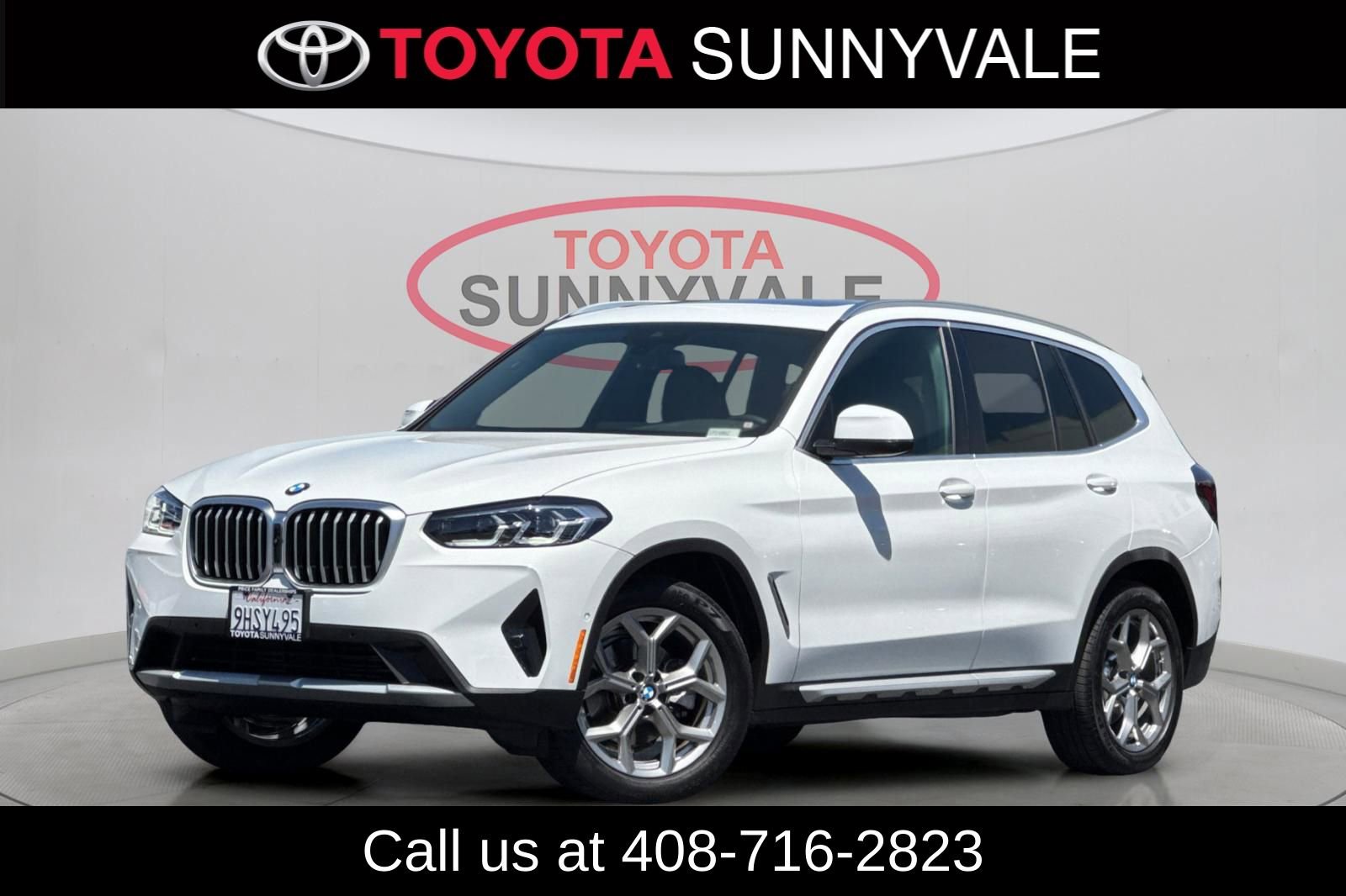 Used 2024 BMW X3 xDrive30i w/ Premium Package AWD/4WD image 1