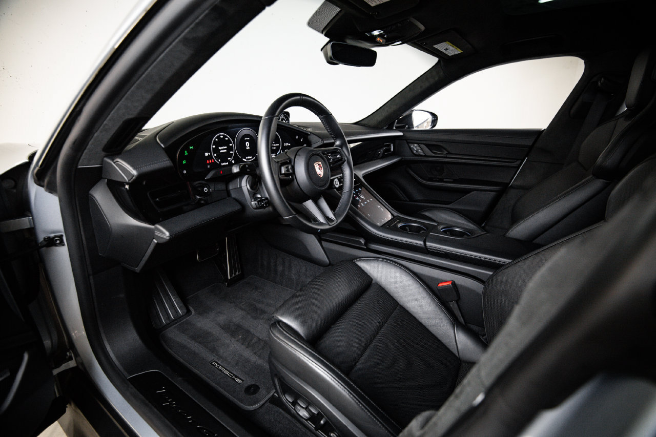 Certified 2026 Porsche Taycan GTS AWD/4WD image 4