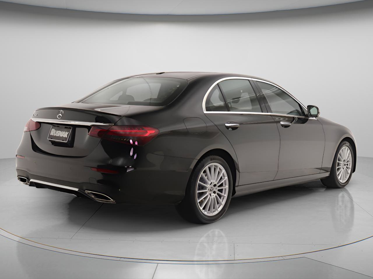 Certified 2022 Mercedes-Benz E 350 Sedan image 4