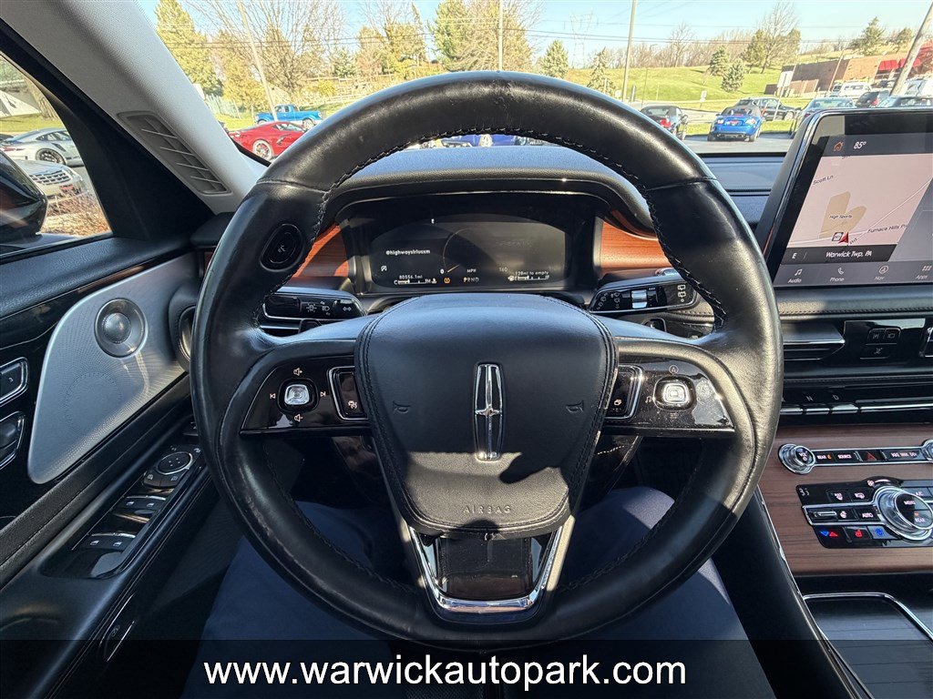 Used 2020 Lincoln Aviator Reserve w/ Equipment Group 202A image 7