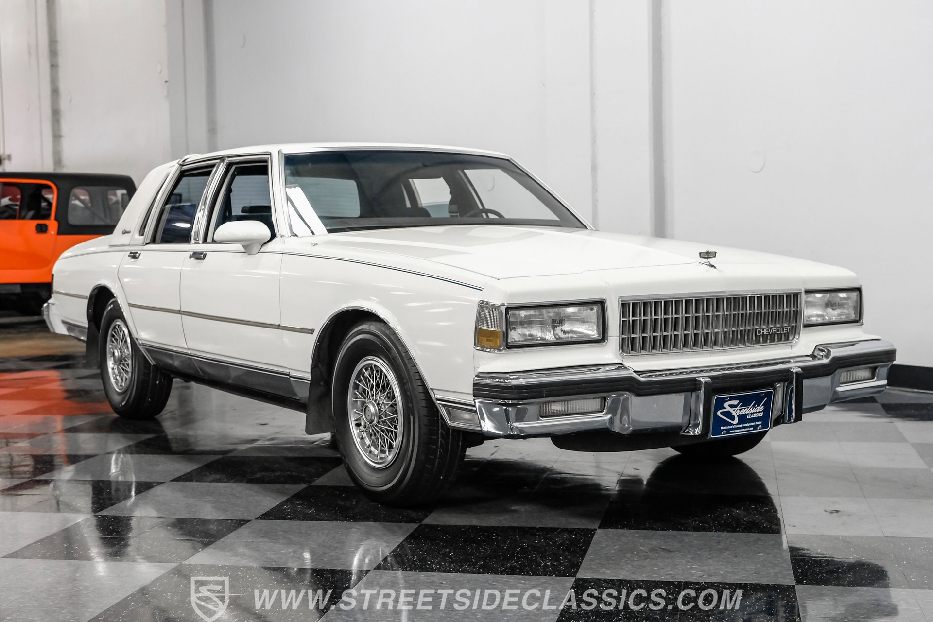 Used 1987 Chevrolet Caprice Classic Brougham RWD image 17