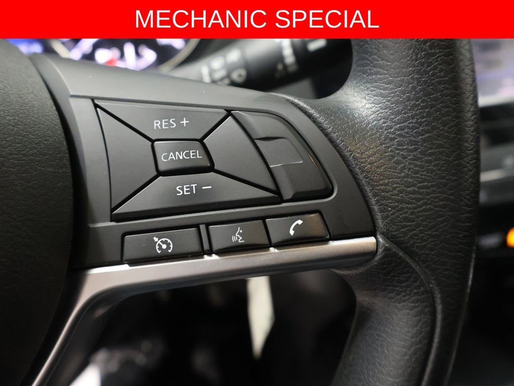 Used 2019 Nissan Rogue Sport S image 29