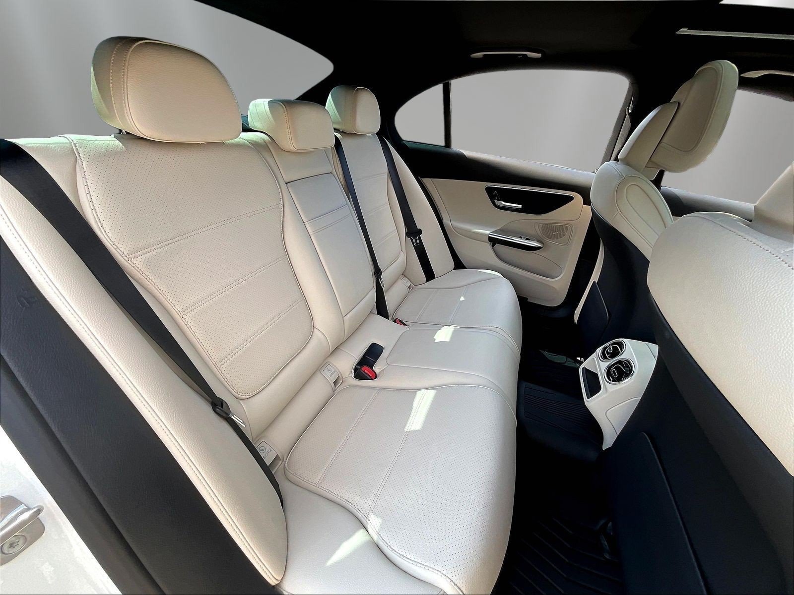 Certified 2024 Mercedes-Benz C 300 Sedan image 26