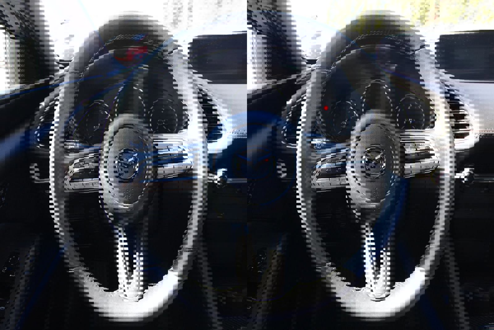 Used 2020 MAZDA MAZDA3 Base image 14