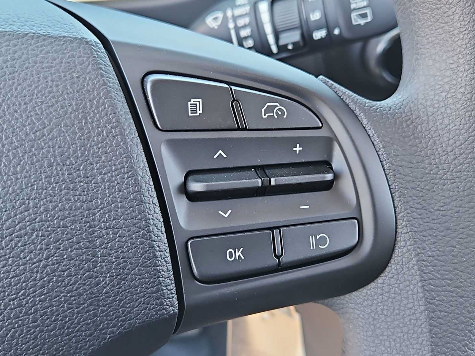 Certified 2026 Hyundai Venue SE FWD image 23