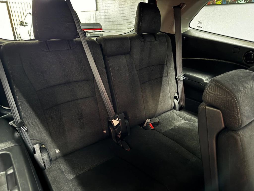 Used 2019 Honda Pilot LX image 48