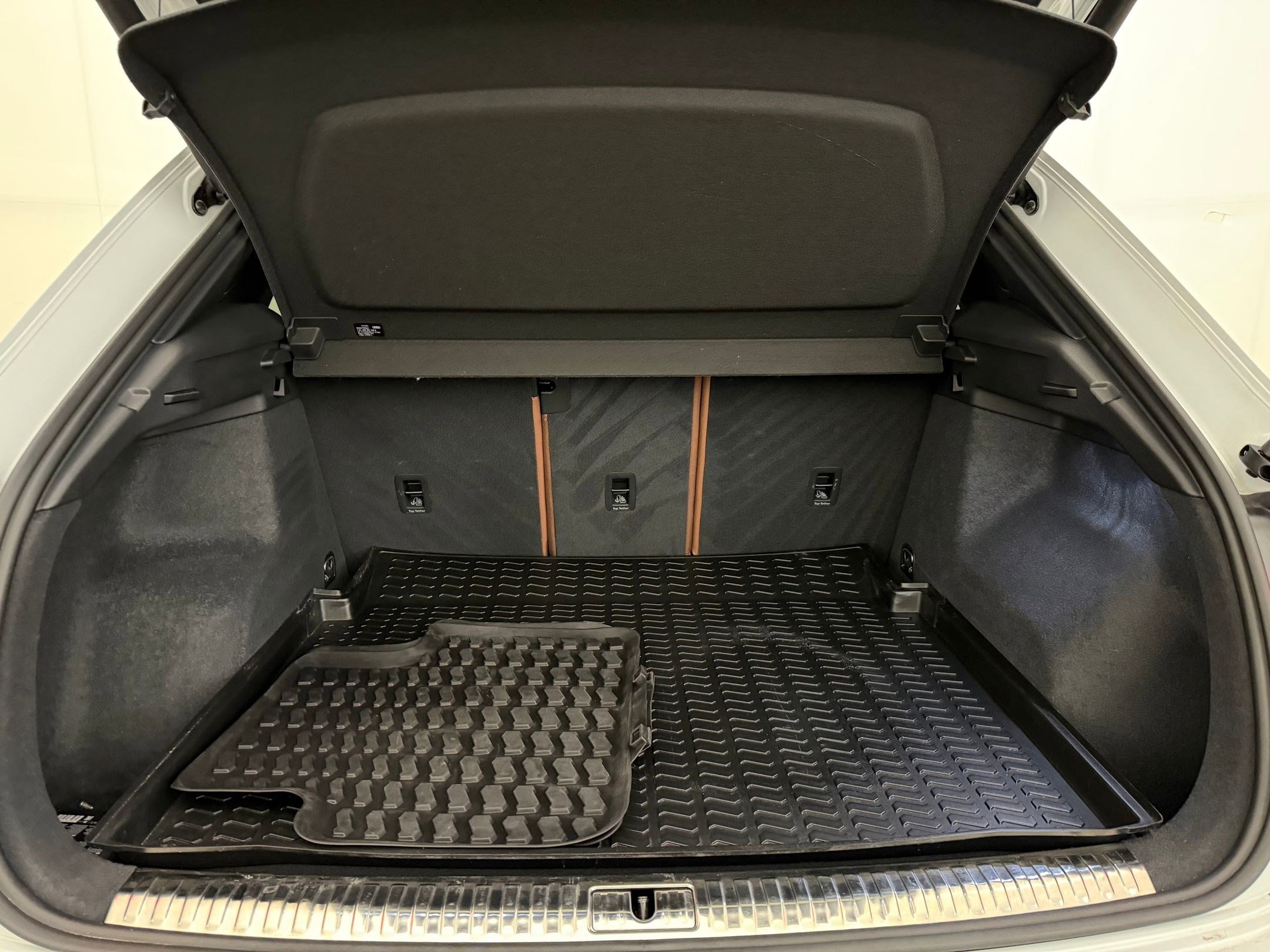 Certified 2023 Audi Q3 2.0T Premium Plus w/ Premium Plus Package AWD/4WD image 30