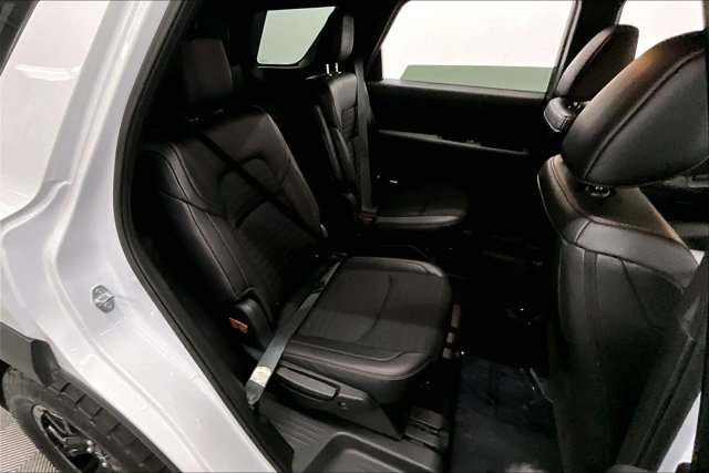 Used 2025 Nissan Pathfinder Rock Creek AWD/4WD image 24