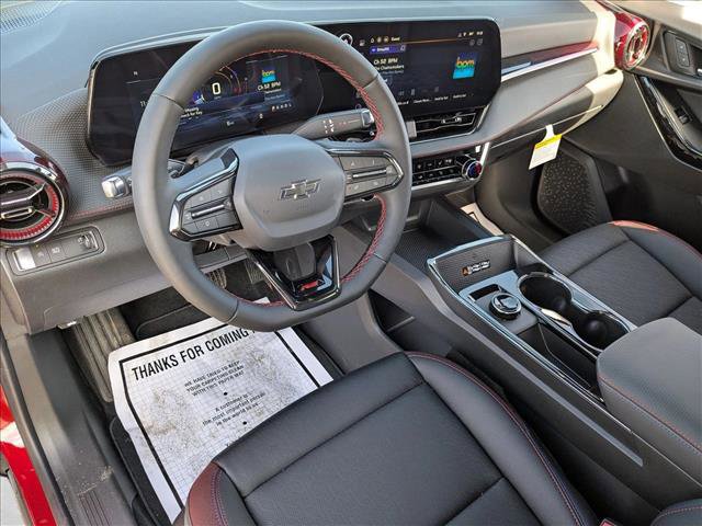 New 2026 Chevrolet Equinox RS w/ Convenience Package III FWD image 3