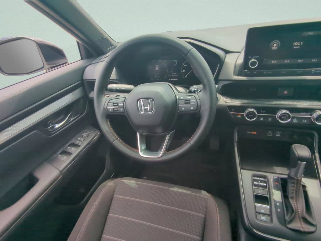 Used 2025 Honda CR-V Sport image 13