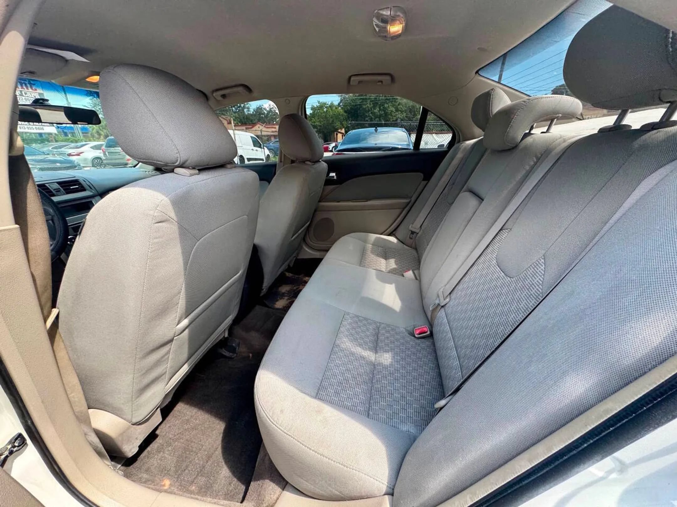 Used 2011 Ford Fusion SE w/ 201A Rapid Spec Order Code FWD image 22