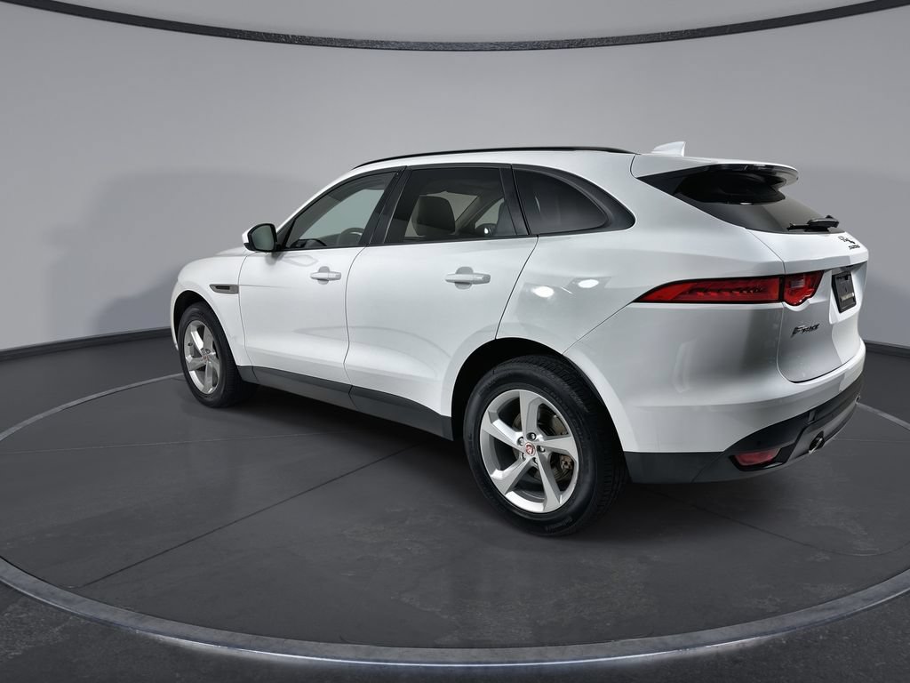 Used 2018 Jaguar F-PACE Premium AWD/4WD image 6