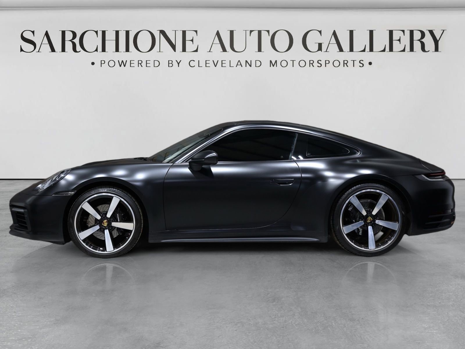Used 2020 Porsche 911 Carrera w/ Premium Package RWD image 4