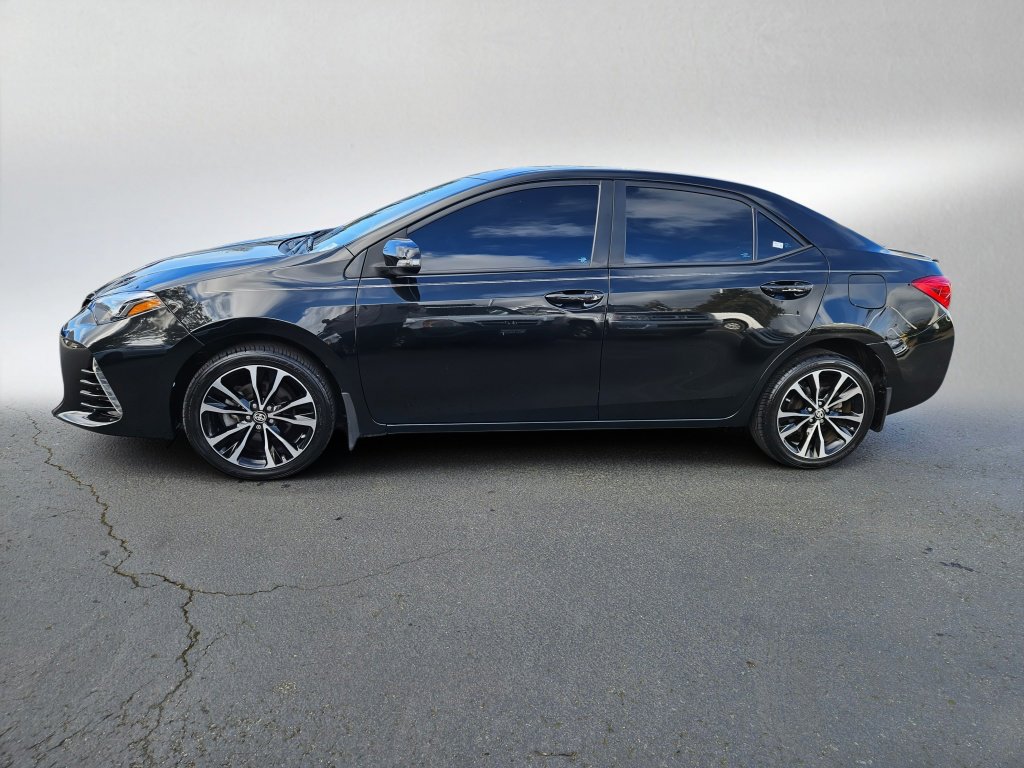 Used 2017 Toyota Corolla SE w/ Carpet Mat Package (TMS) image 4