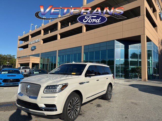 Used 2019 Lincoln Navigator Reserve w/ Cargo Package