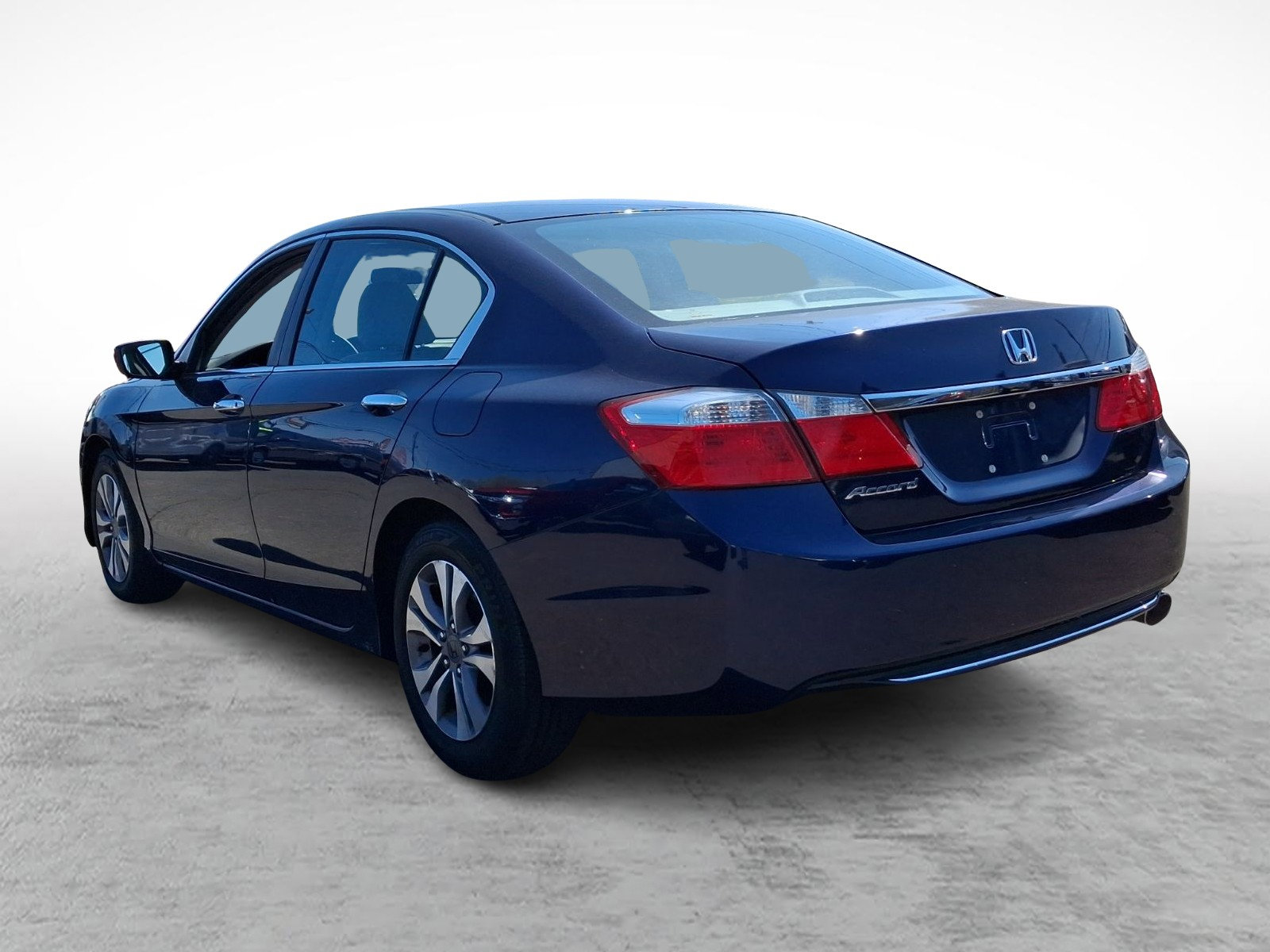 Used 2014 Honda Accord LX image 4