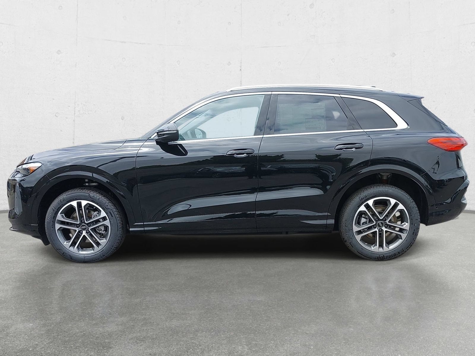 New 2026 Audi Q5 Premium Plus AWD/4WD image 8