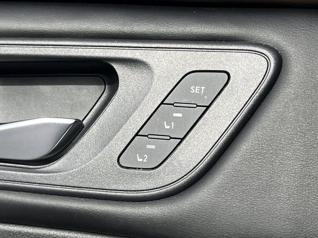 Certified 2023 Nissan Rogue SL w/ SL Premium Package image 20