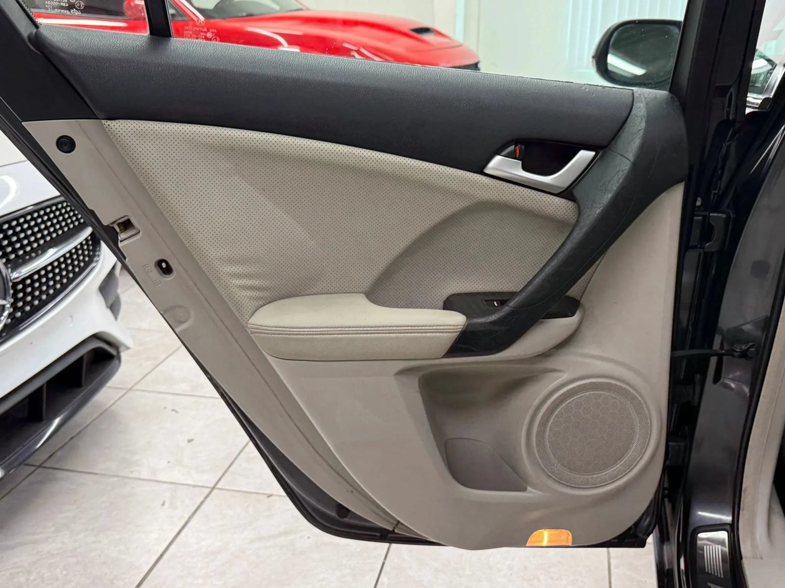Used 2011 Acura TSX Sedan FWD image 18