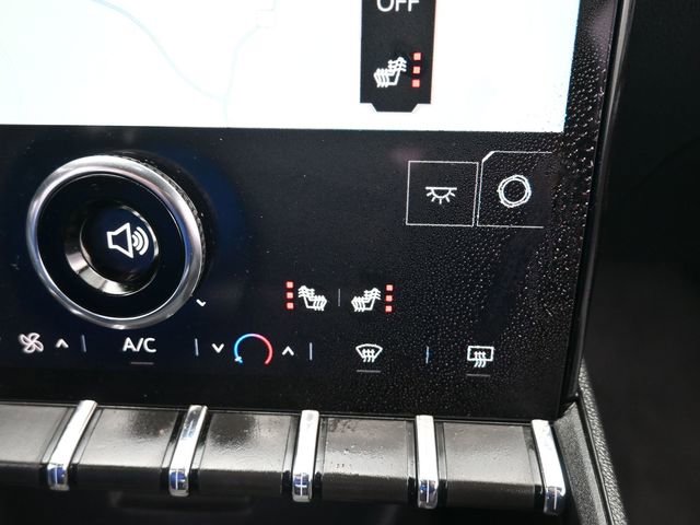 Used 2025 GMC Terrain Elevation AWD/4WD image 15