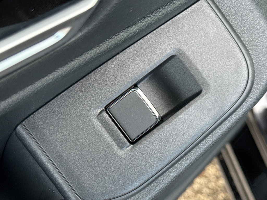 New 2026 Nissan Sentra SV w/ SV Convenience Package image 30