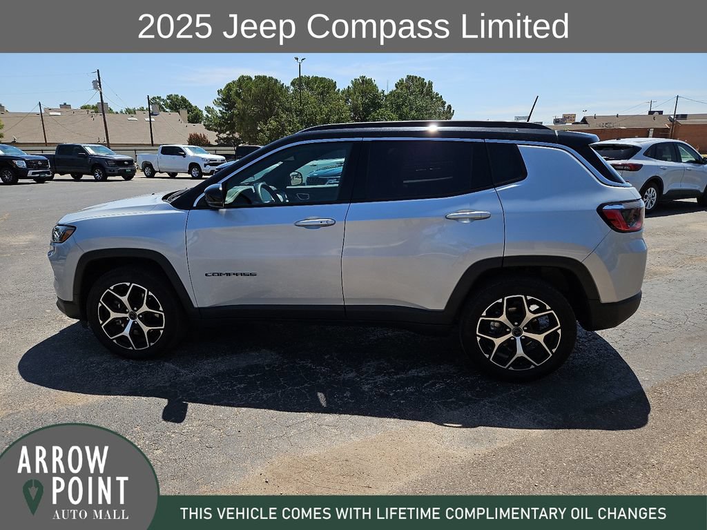 Used 2025 Jeep Compass Limited AWD/4WD image 7