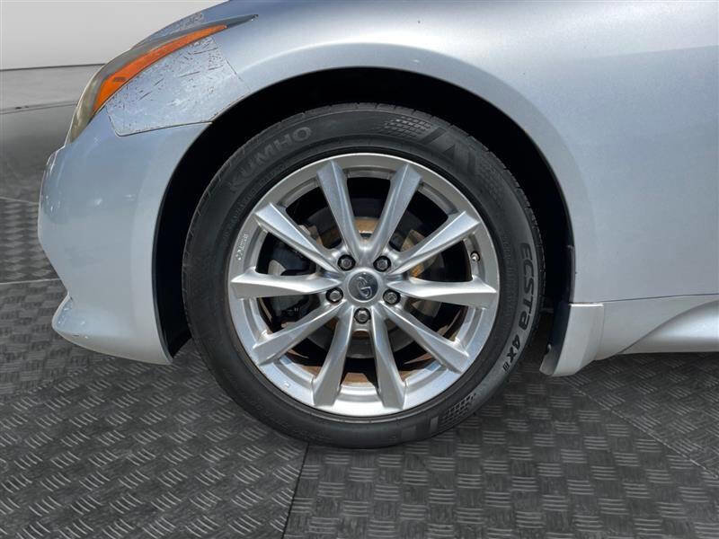 Used 2011 INFINITI G37 Journey w/ Premium Pkg image 14