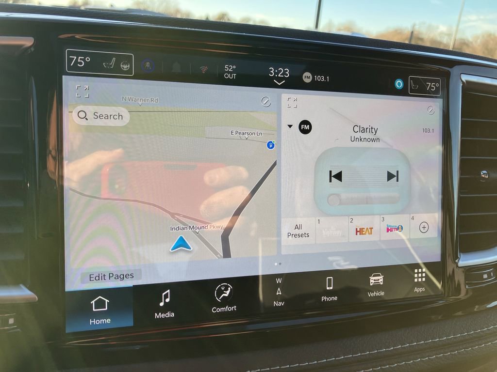 New 2026 Chrysler Pacifica Limited w/ S Appearance Package image 19
