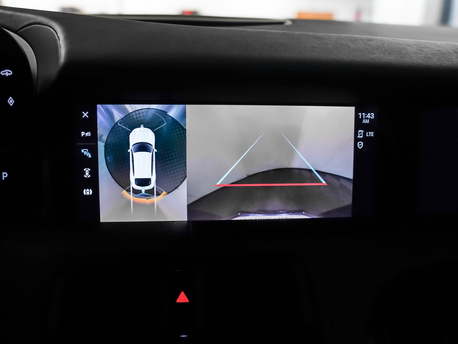 Used 2024 Porsche Taycan 4 Cross Turismo image 23