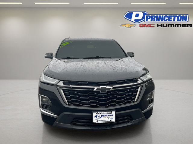 Used 2023 Chevrolet Traverse Premier w/ Redline Edition AWD/4WD image 2