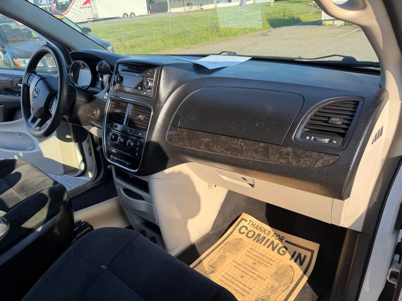 Used 2015 Dodge Grand Caravan American Value Package image 16