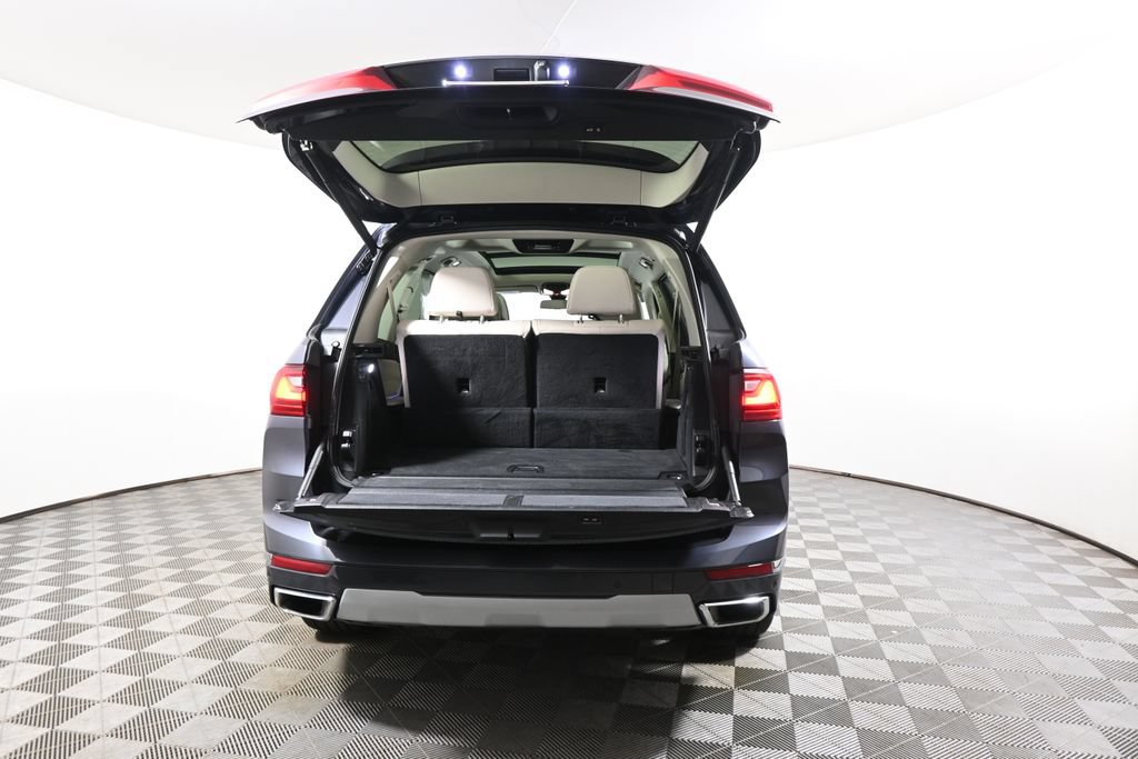 Used 2020 BMW X7 xDrive40i w/ Premium Package AWD/4WD image 41