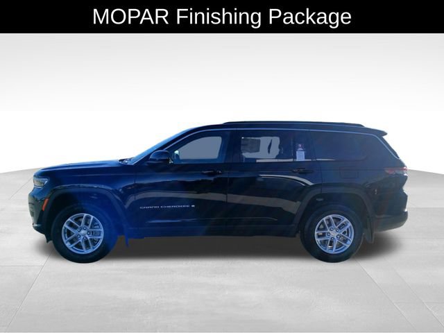 New 2025 Jeep Grand Cherokee L Laredo image 3