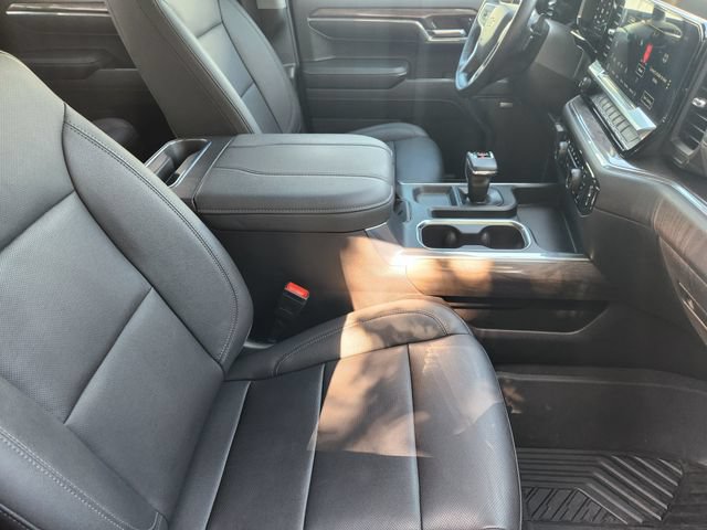 Used 2024 Chevrolet Silverado 1500 LTZ w/ Z71 Off-Road Package AWD/4WD image 19