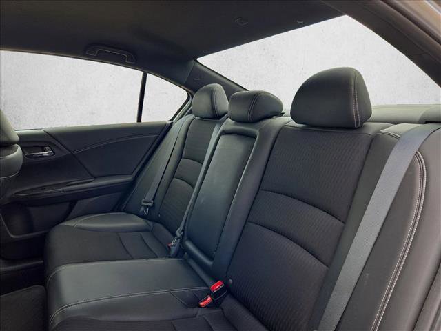 Used 2016 Honda Accord Sport image 16