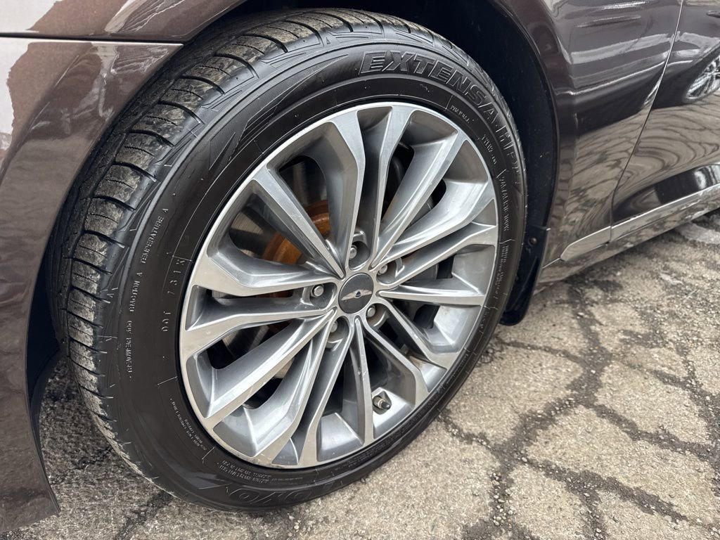 Used 2016 Hyundai Genesis 3.8 w/ Option Group 04 image 2