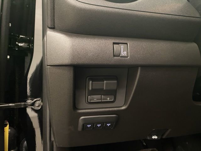 New 2026 Chevrolet Colorado Trail Boss w/ Midnight Edition image 31