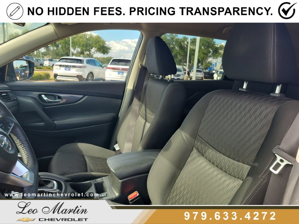 Used 2020 Nissan Rogue SV AWD/4WD image 12