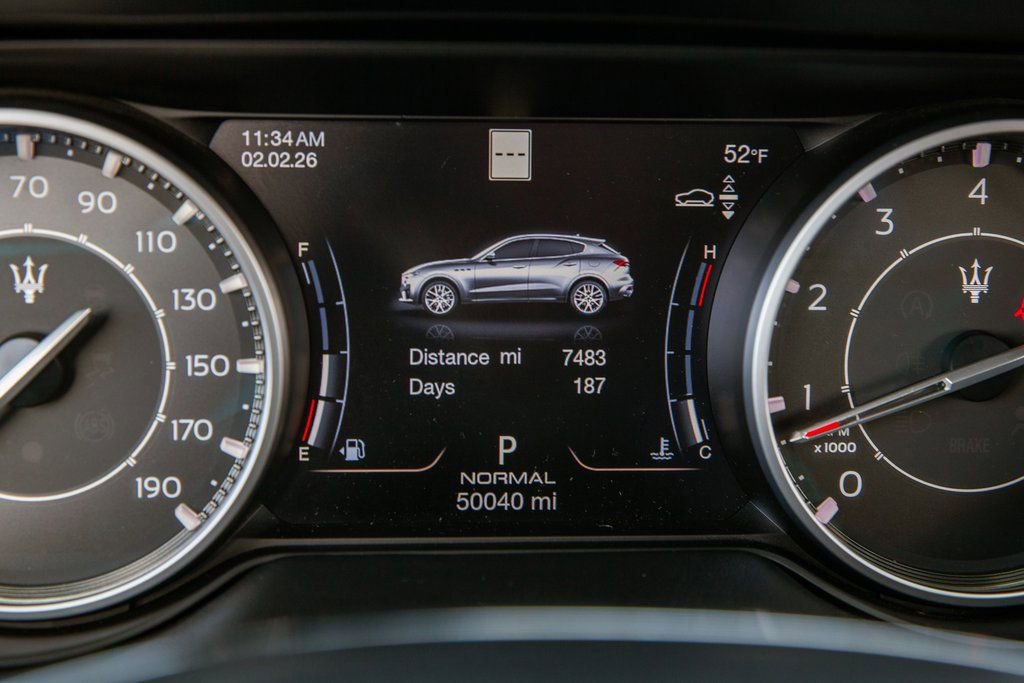 Used 2021 Maserati Levante GranLusso image 18
