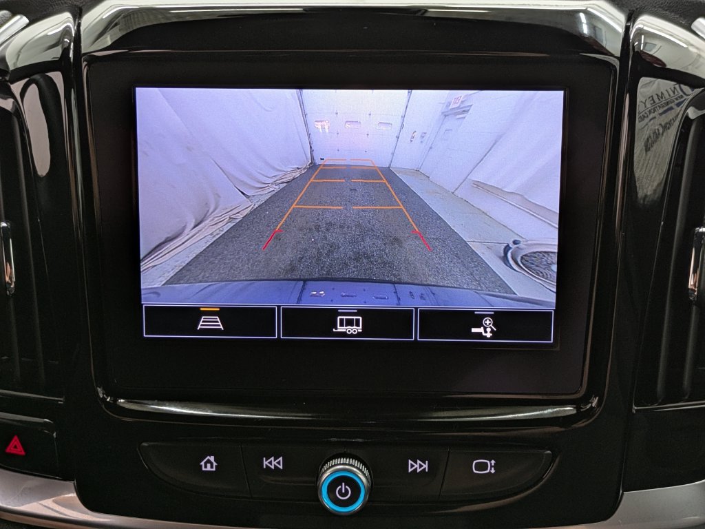 Used 2023 Chevrolet Traverse LT w/ LPO, Floor Liner Package AWD/4WD image 11