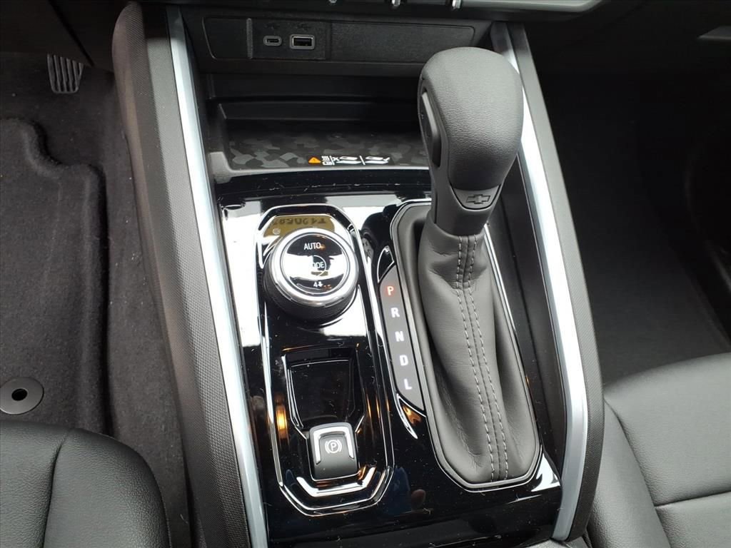 New 2026 Chevrolet Colorado Trail Boss AWD/4WD image 16