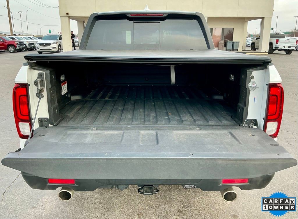 Used 2025 Honda Ridgeline Black Edition image 18