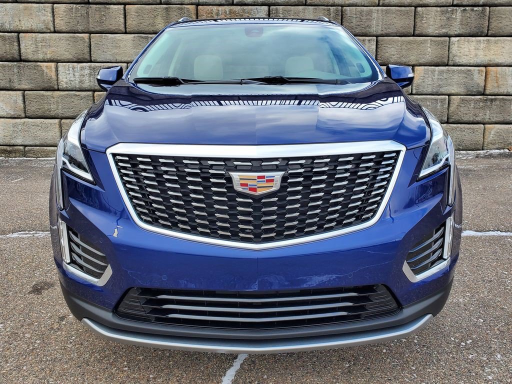 Certified 2023 Cadillac XT5 Premium Luxury w/ LPO, Floor Liner Package image 9