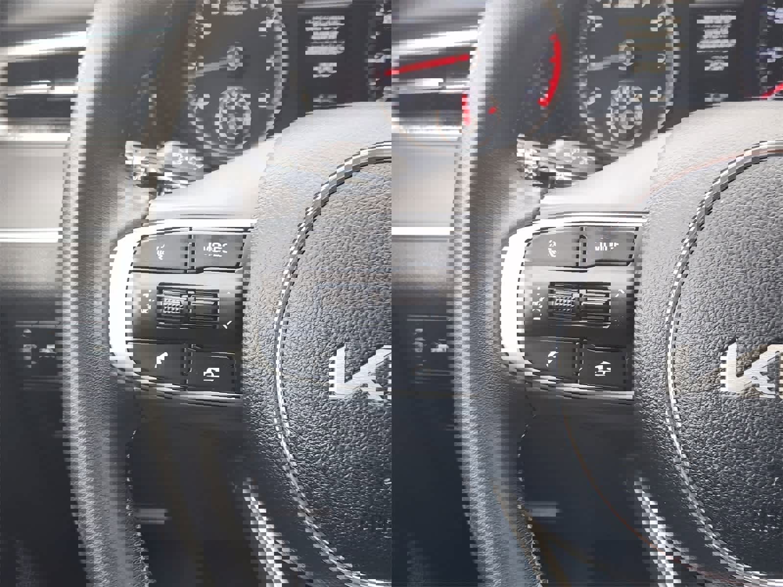 Used 2023 Kia K5 GT-Line image 28