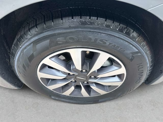 Used 2022 Chrysler Pacifica Touring-L w/ Uconnect Theater Family Group FWD image 10